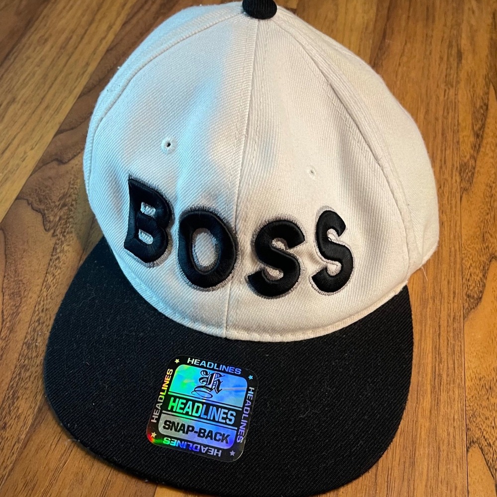 Headlines Boss Snapback Hat Mens OSFA White Black Flat Brim Streetwear Cap